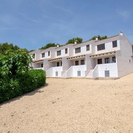 Bungalow Con Piscina En Moraira *